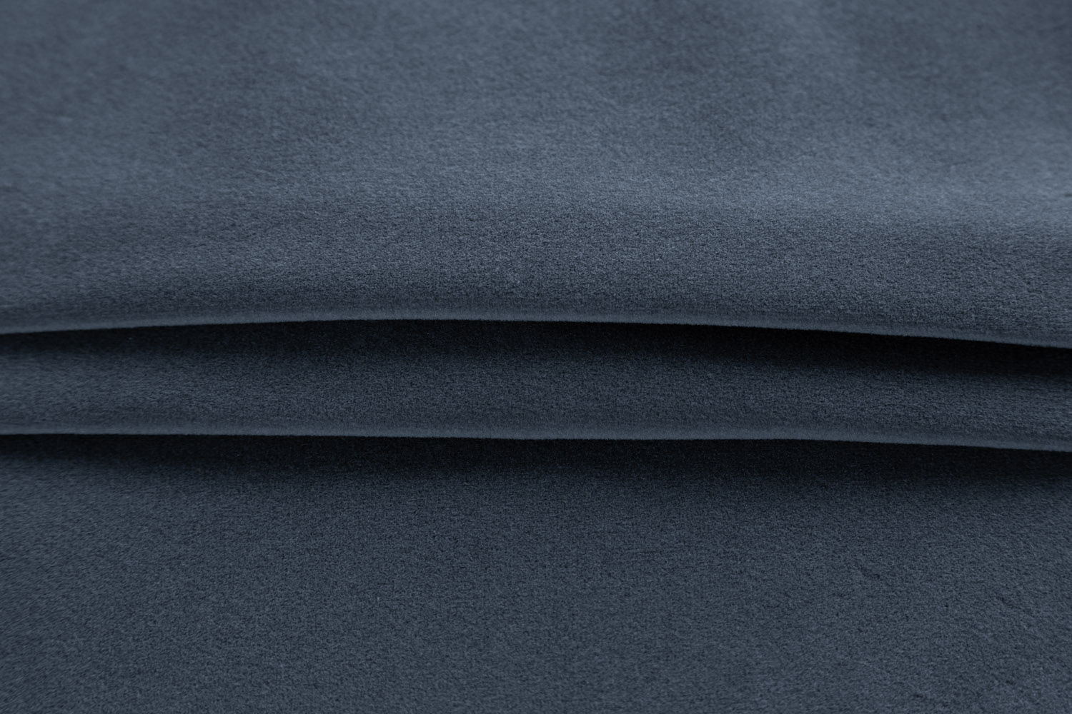 Tecido Veludo Matte na cor Smoke blue – Promex Decor Tecido Veludo Matte na cor Smoke blue - Promex Decor